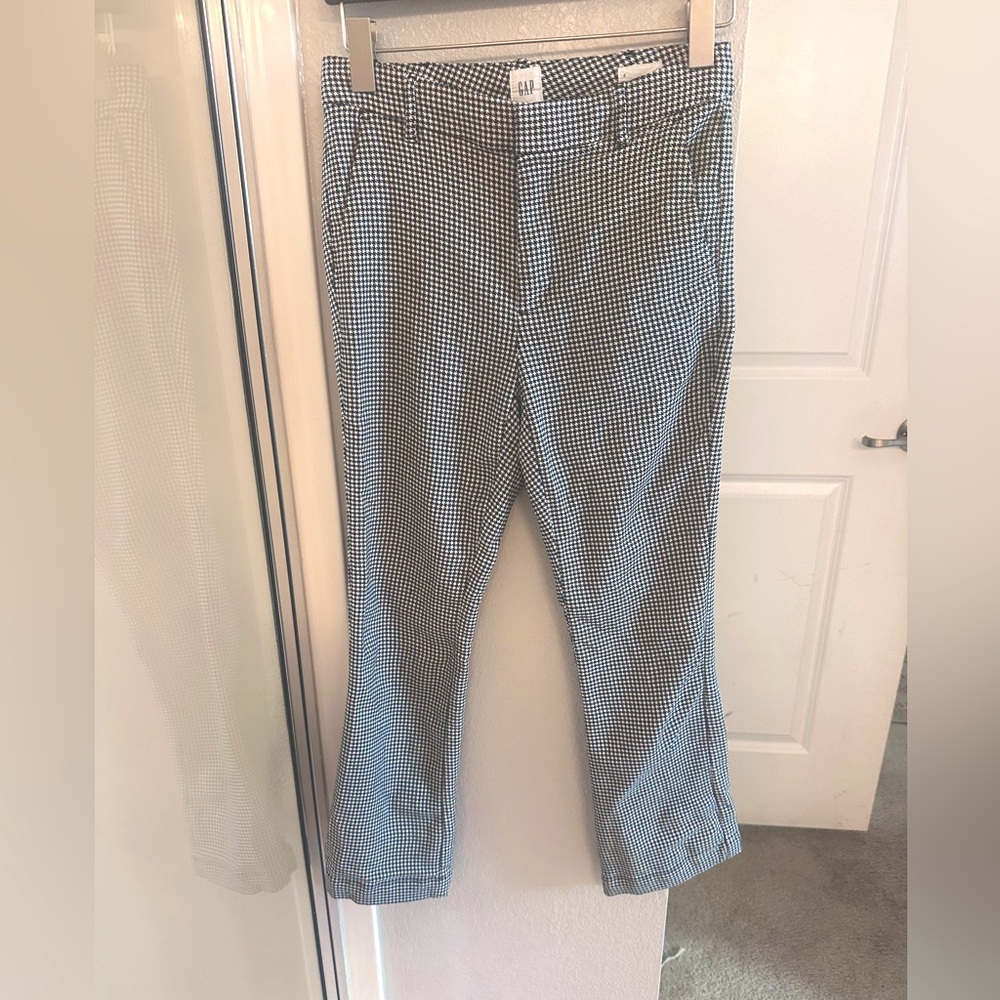 Gap Slim Fit Pant